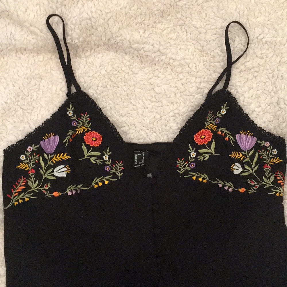 Floral Embroidered Black Shift Mini Dress - Picture 2 of 9